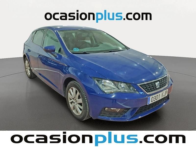 Usado Seat Leon Reference 110 CV (80 kW) 2018 Azul Utilitario