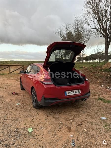 Rojo Usado 2023 Hyundai i30 N Line Berlina | 19.000 € (Precio justo) - Imagen 1/2