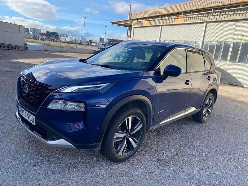 Usado Nissan X-Trail Tekna 215 CV (158 kW) 2022 Azul SUV