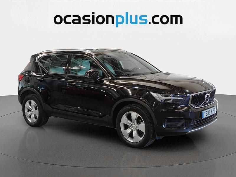 Usado Volvo XC40 Momentum 150 CV (110 kW) 2018 Negro SUV