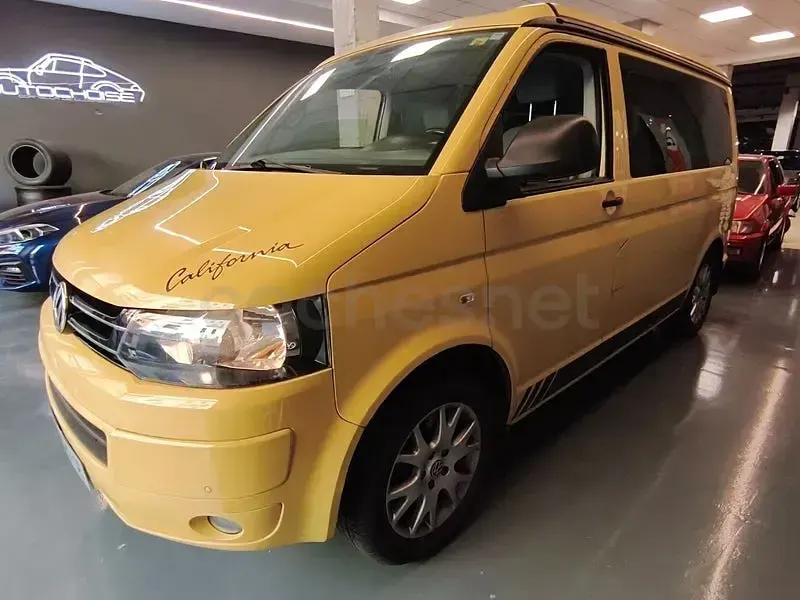 Usado VW California Beach 180 CV (132 kW) 2011 Amarillo Van