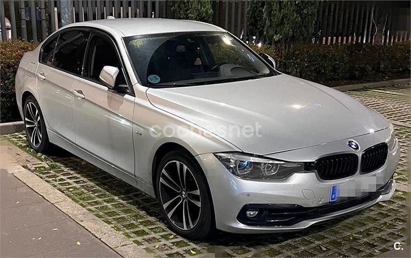 Usado BMW 320 Sport Line 190 CV (139 kW) 2018 Gris / plata Berlina