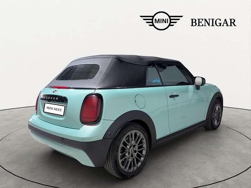 Usado Mini Cooper Cabriolet Classic 163 CV (119 kW) 2025 Verde Descapotable