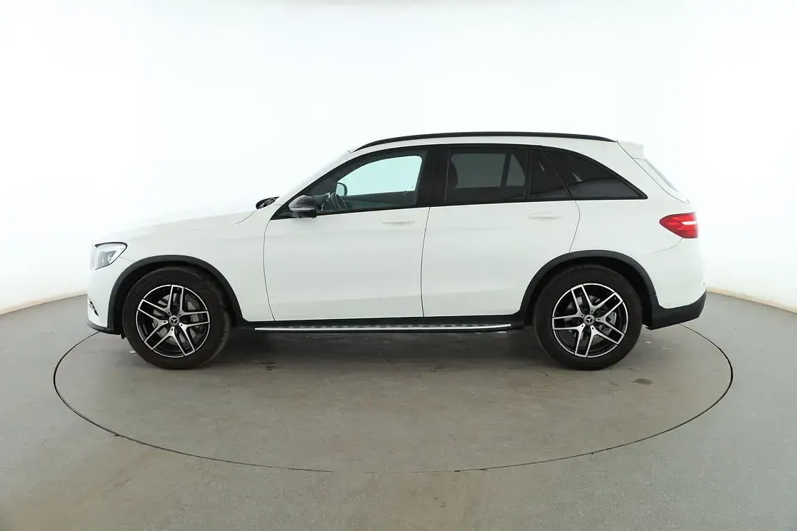 Usado Mercedes GLC250 AMG line 211 CV (155 kW) 2018 Gris SUV