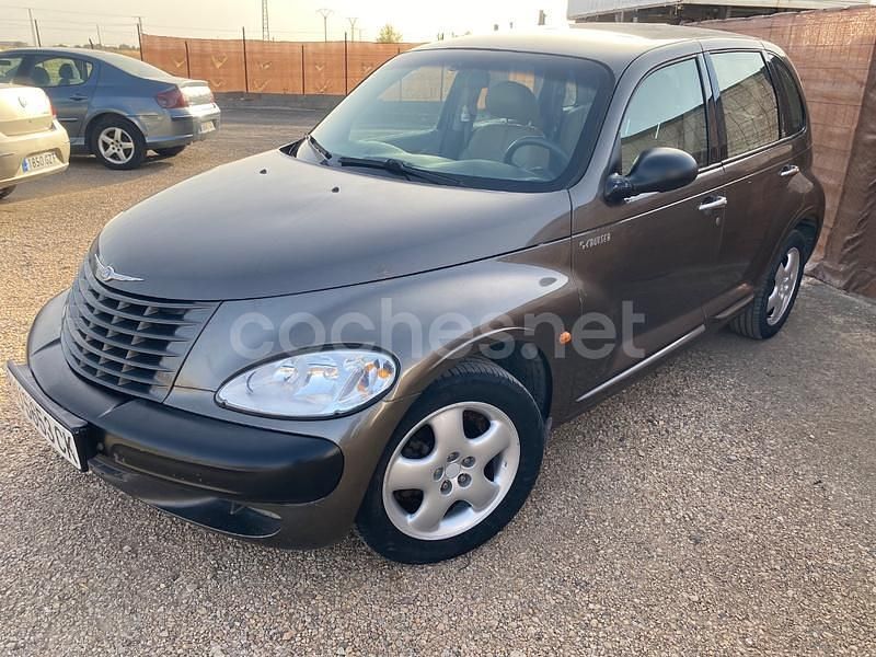 Beige Usado 2000 Chrysler PT Cruiser Clasic Monovolumen | 3000 € - Imagen 1/4