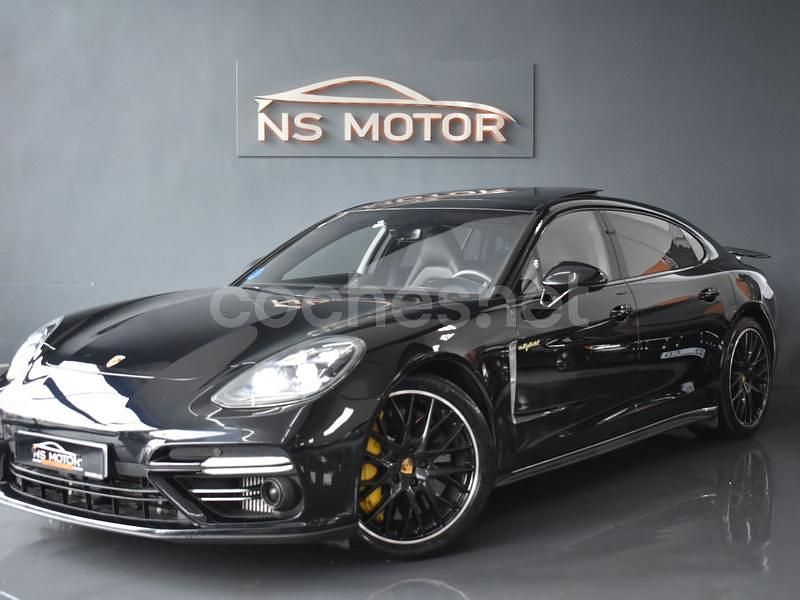Negro Usado 2018 Porsche Panamera Turbo S Executive Berlina | 79.900 € - Imagen 1/4