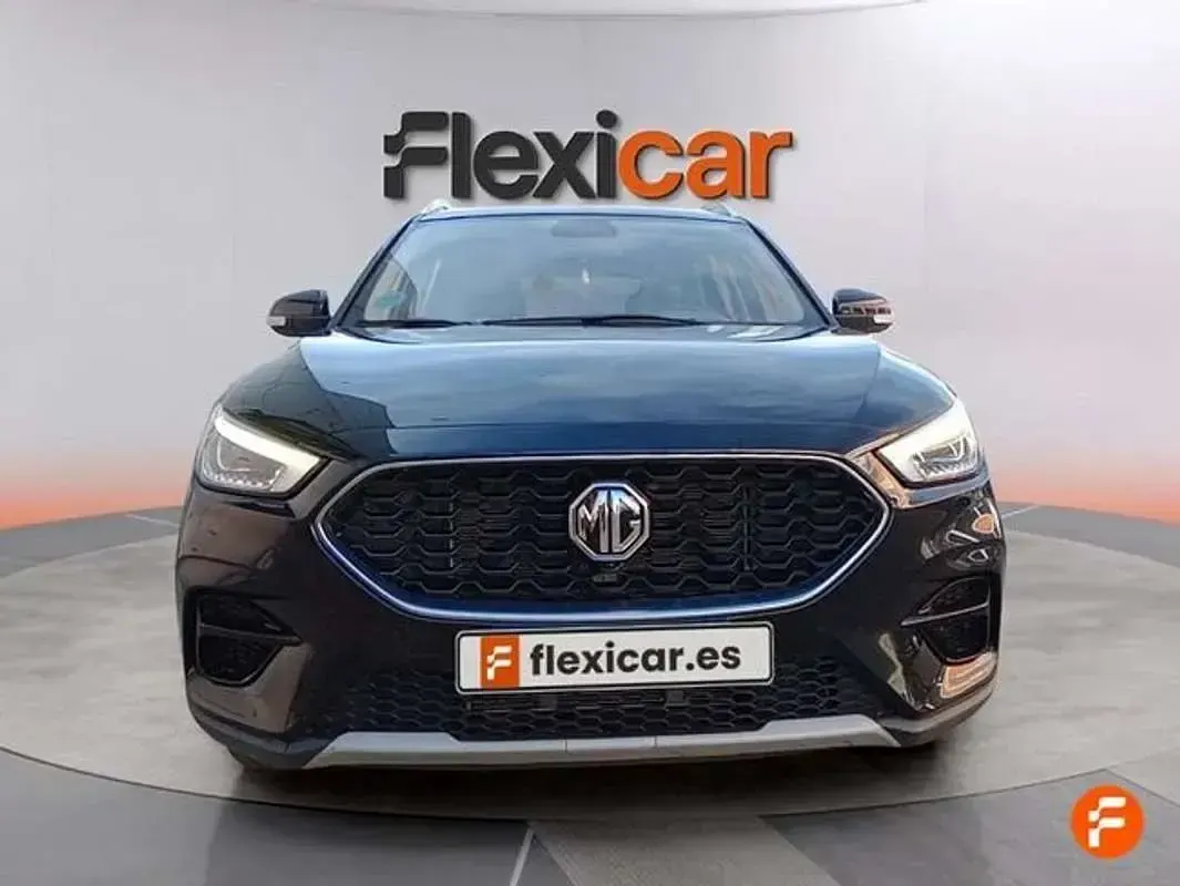 Usado MG ZS Comfort 106 CV (77 kW) 2022 Negro SUV