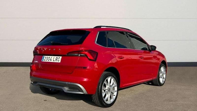 Usado Skoda Kamiq Sport 150 CV (110 kW) 2021 Rojo SUV