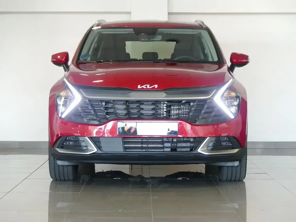 Usado Kia Sportage 265 CV (194 kW) 2024 Rojo SUV