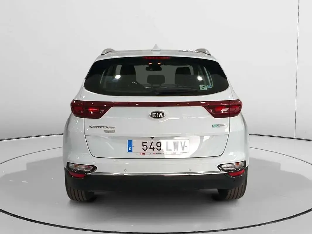 Usado Kia Sportage 136 CV (100 kW) 2022 Blanco SUV