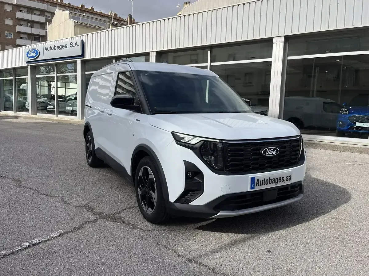 Usado Ford Transit Courier Active 125 CV (91 kW) 2024 Blanco Van