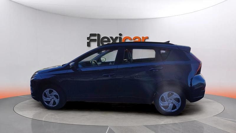Usado Hyundai Bayon 84 HP (61 kW) 2023 Cinzento SUV