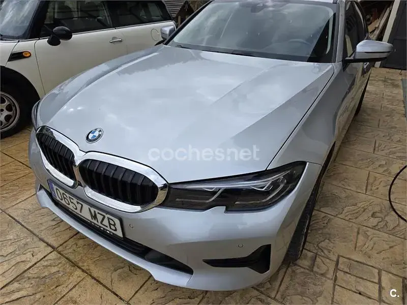 Używany BMW 330e 292 KM (214 kW) 2021 Szary Sedan/Limuzyna