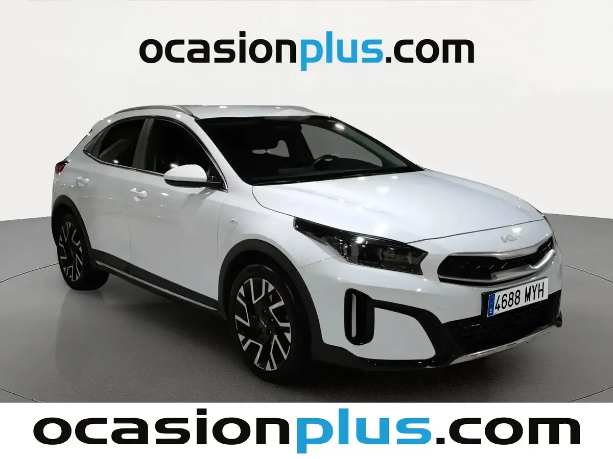 Usado Kia XCeed 100 CV (73 kW) 2025 Blanco SUV