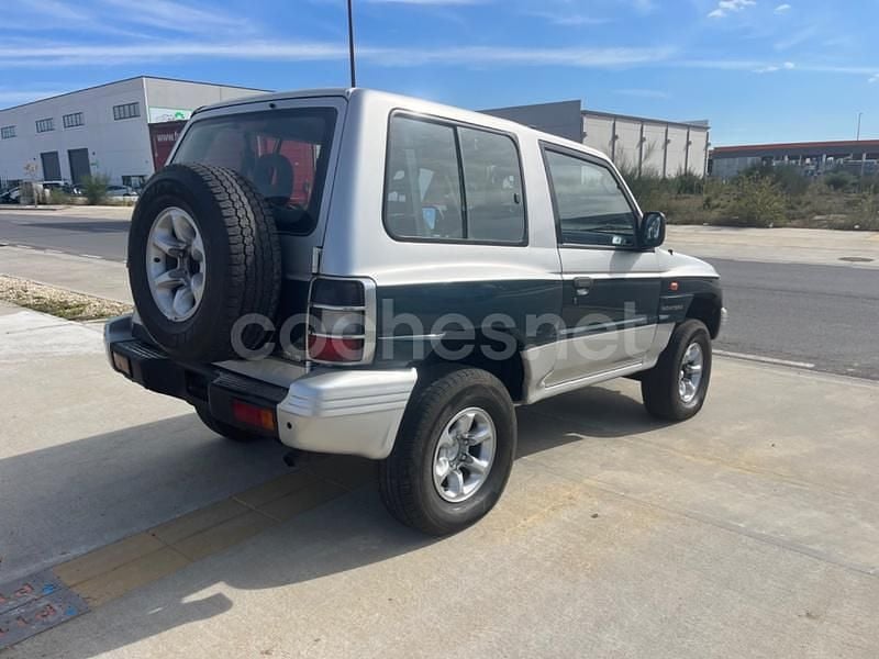 Gris / plata Usado 1997 Mitsubishi Montero SUV | 9500 € - Imagen 1/4