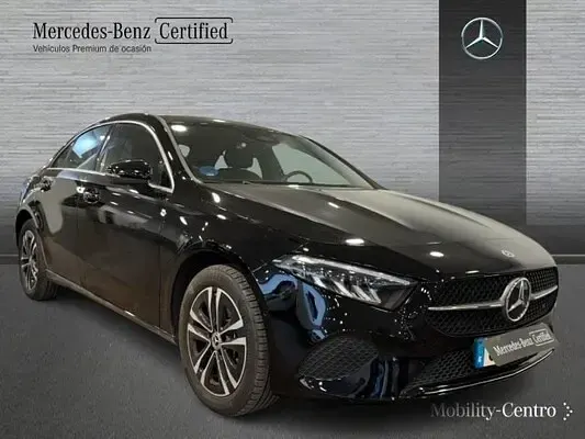 Usado Mercedes A250 Progressive 163 CV (119 kW) 2024 Berlina