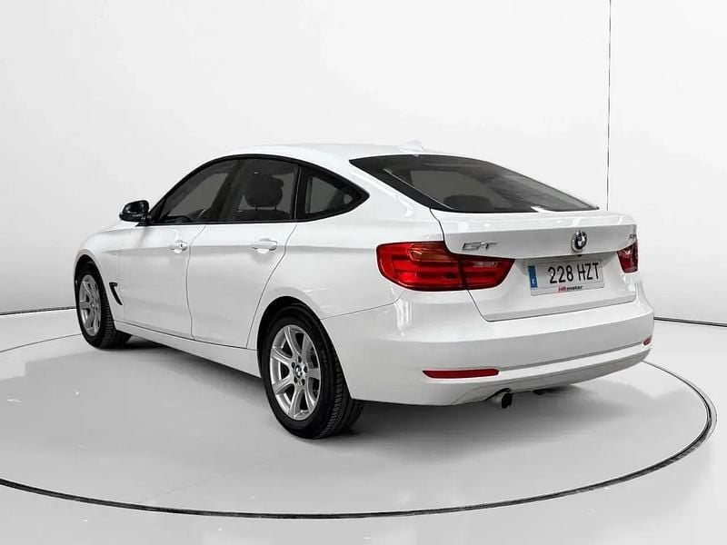 Usado BMW 320 184 HP (135 kW) 2014 Branco Sedan