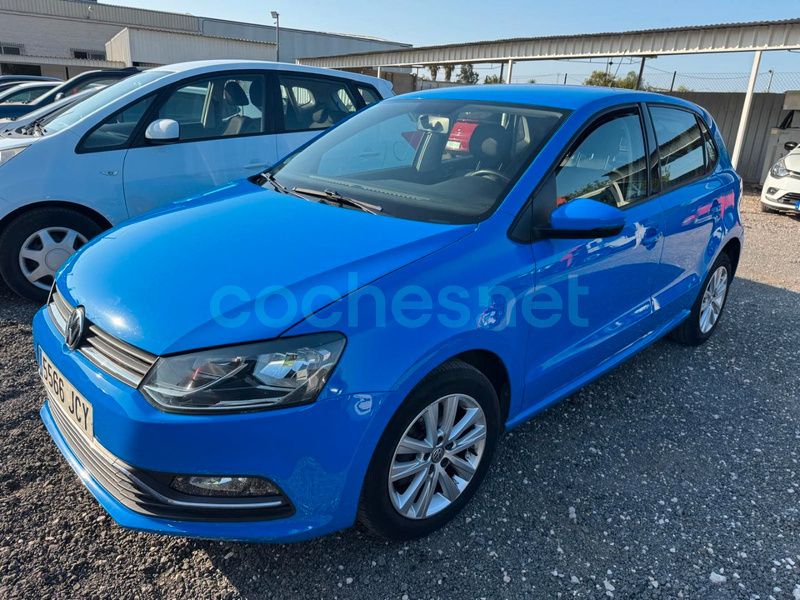 Azul Usado 2015 VW Polo Advance Berlina | 9000 € (Precio justo) - Imagen 1/4