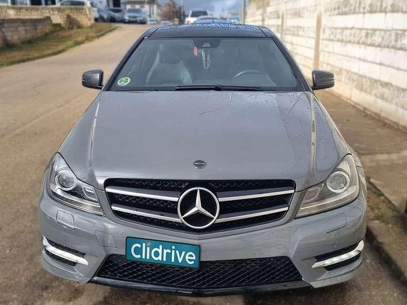 Usado Mercedes C220 Edition 170 CV (125 kW) 2012 Gris Coupe