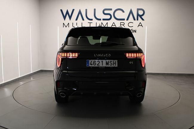 Usado Lynk & Co 01 261 CV (191 kW) 2024 Negro SUV