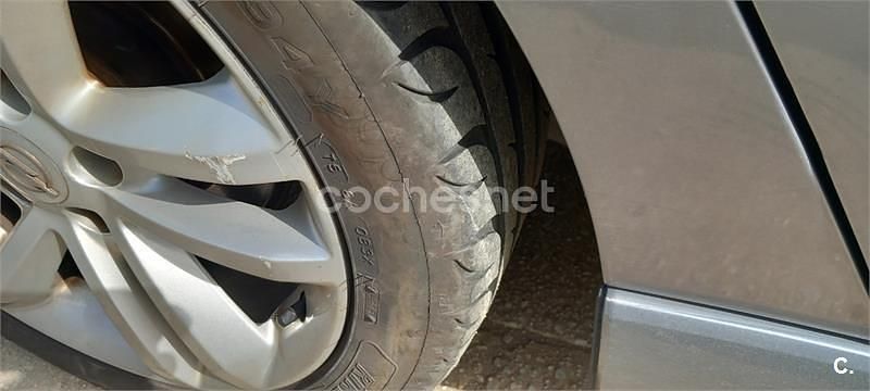 Usado Opel Vectra Sport 120 CV (88 kW) 2007 Gris / plata Berlina