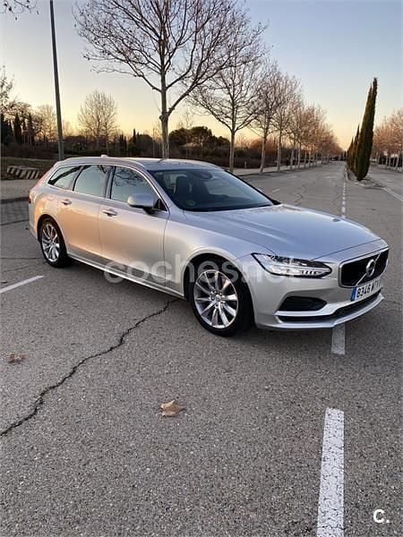 Gris / plata Usado 2019 Volvo V90 Momentum Familiar | 23.000 € (Precio justo) - Imagen 1/4