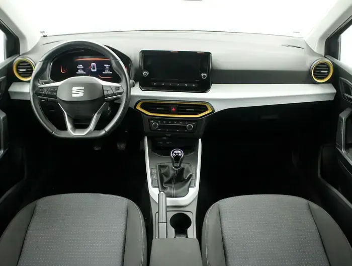 Usado Seat Arona Style 115 CV (84 kW) 2025 Gris SUV