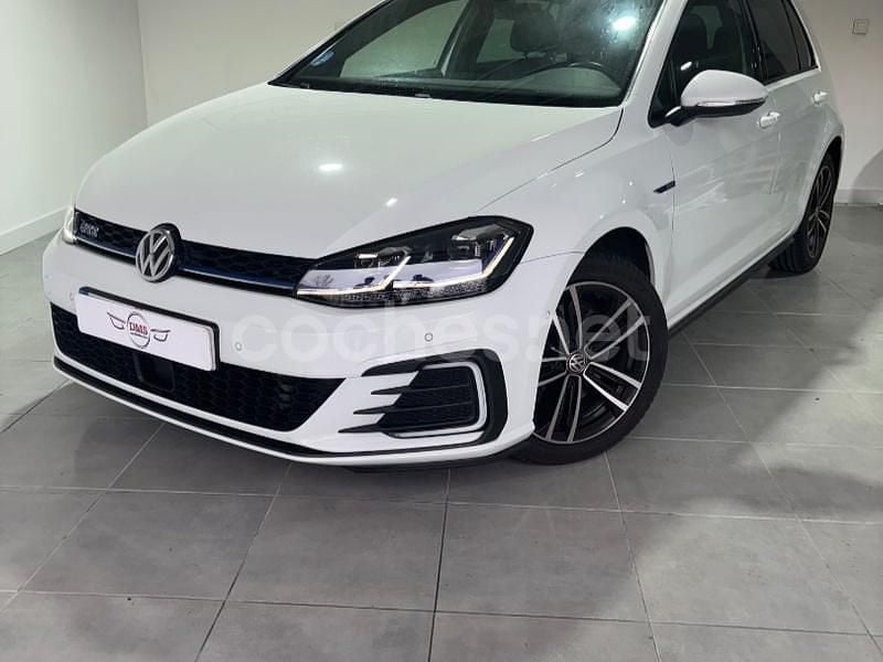 Usado VW Golf VII GTE 204 CV (150 kW) 2020 Blanco Berlina