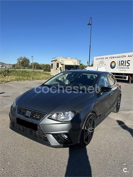 Usado Seat Ibiza FR 150 CV (110 kW) 2019 Gris / plata Utilitario