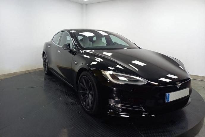 Usado Tesla Model S 386 kW (525 CV) 2019 Utilitario