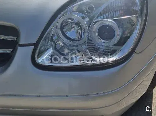 Usado Mercedes SLK200 136 CV (100 kW) 2001 Gris / plata Descapotable