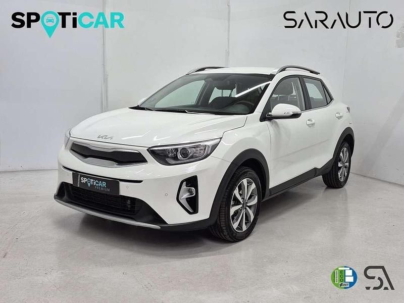 Blanco Usado 2022 Kia Stonic SUV | 16.000 € (Precio justo) - Imagen 1/4