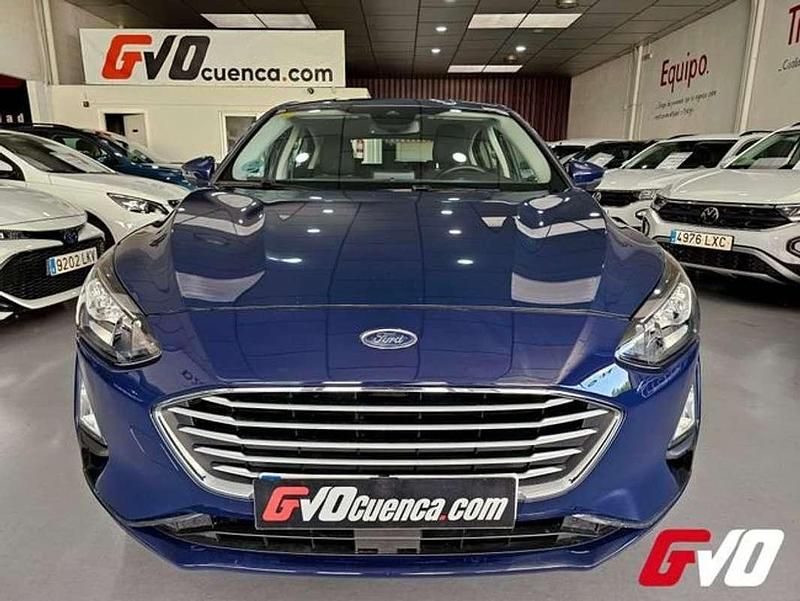Usado Ford Focus Trend 95 CV (69 kW) 2020 Azul Utilitario