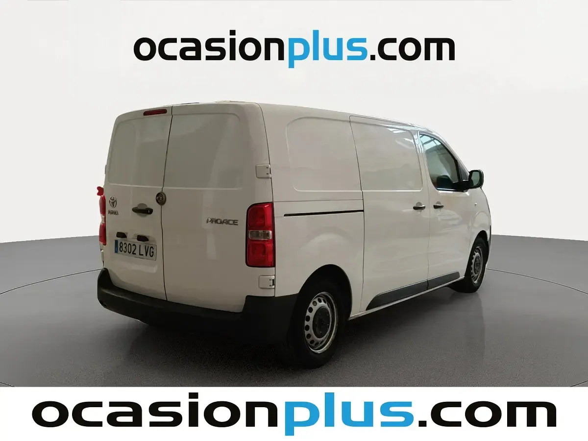 Usado Toyota Proace 102 CV (75 kW) 2021 Blanco Monovolumen