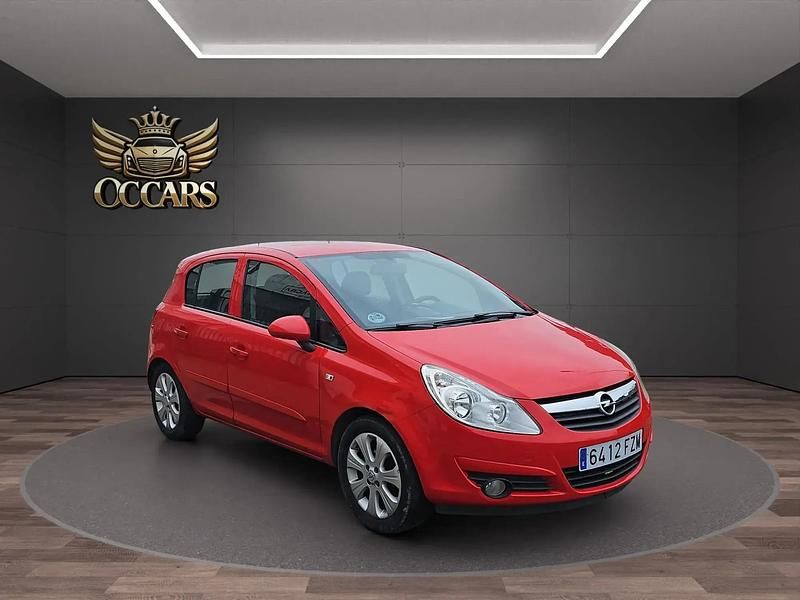 Usado Opel Corsa Essentia 75 HP (55 kW) 2008 Vermelho Citadino