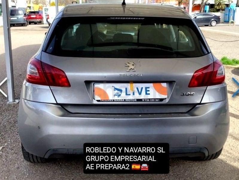 Usado Peugeot 308 Active 155 CV (114 kW) 2014 Marrón Berlina