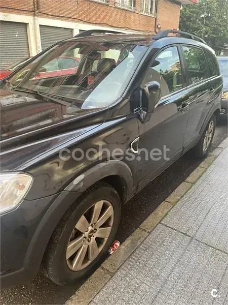 Usado Chevrolet Captiva 150 CV (110 kW) 2007 Negro SUV