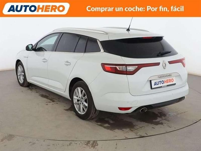 Usado Renault Mégane IV Zen 110 CV (80 kW) 2017 Blanco Utilitario