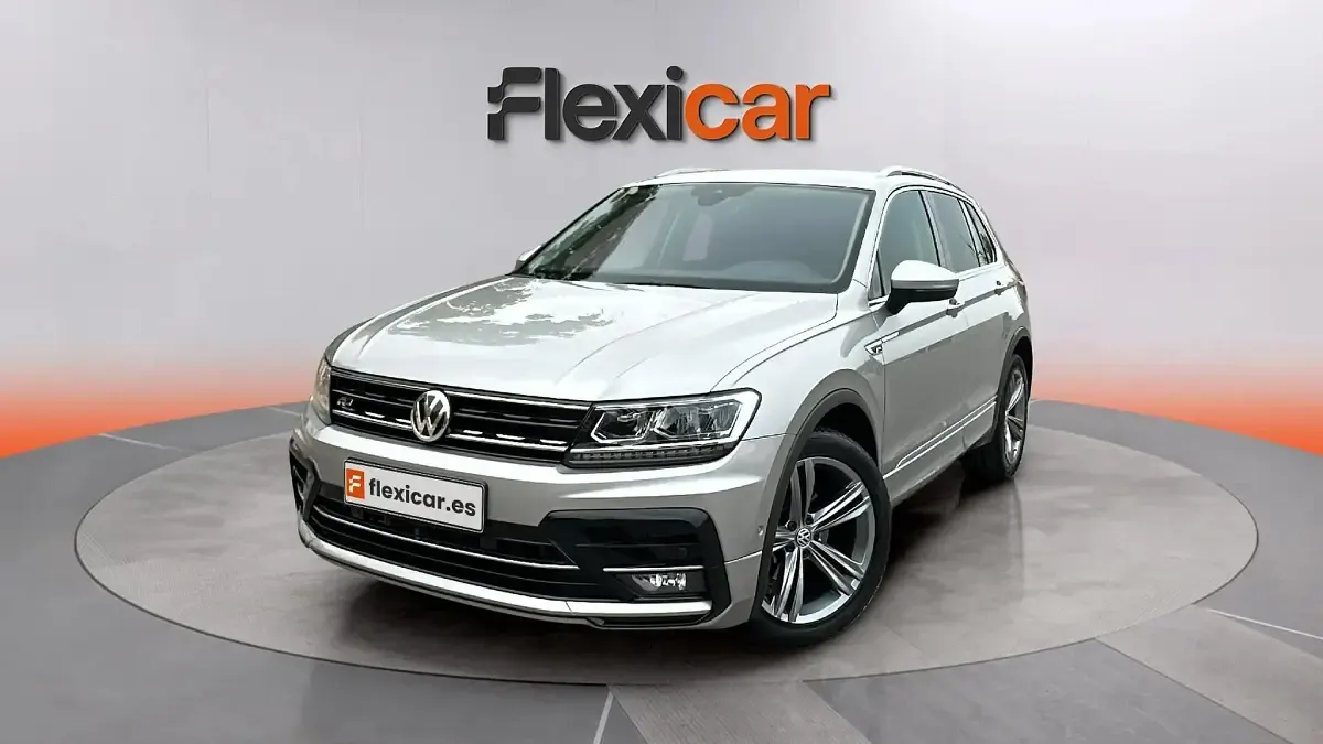 Usado VW Tiguan Sport 150 CV (110 kW) 2019 Gris SUV