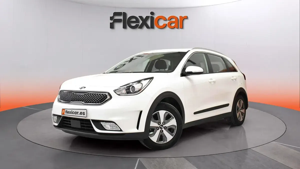 Usado Kia Niro 141 CV (103 kW) 2019 Blanco SUV