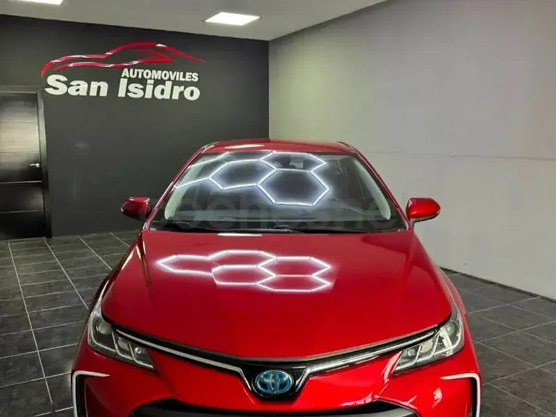 Usado Toyota Corolla Business Edition 122 CV (89 kW) 2020 Rojo Berlina