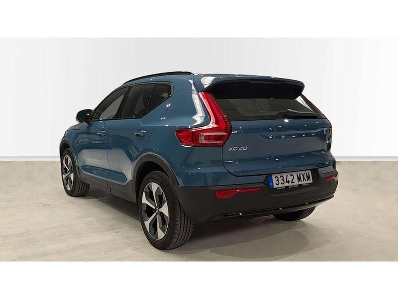 Usado Volvo XC40 Ultra 163 CV (119 kW) 2024 Azul SUV