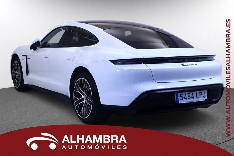 Usado Porsche Taycan 389 kW (530 CV) 2021 Blanco Berlina