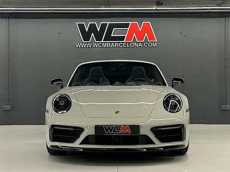 Usado Porsche 911 480 CV (353 kW) 2023 Gris / plata Coupe