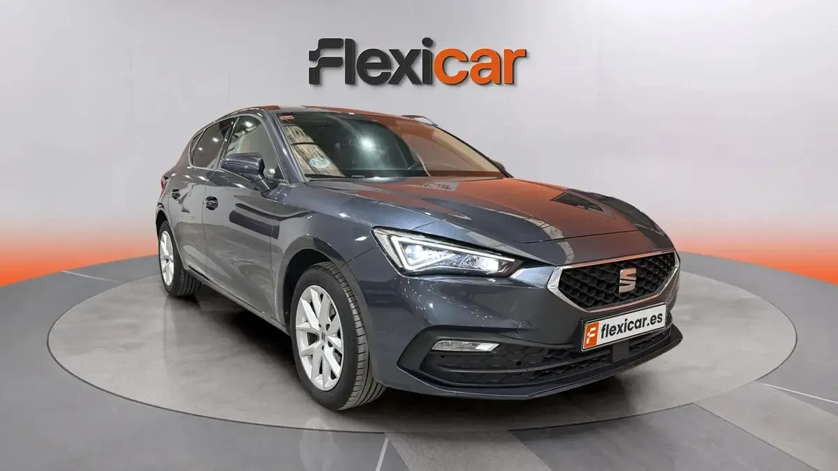 Usado Seat Leon Style 130 CV (95 kW) 2021 Berlina