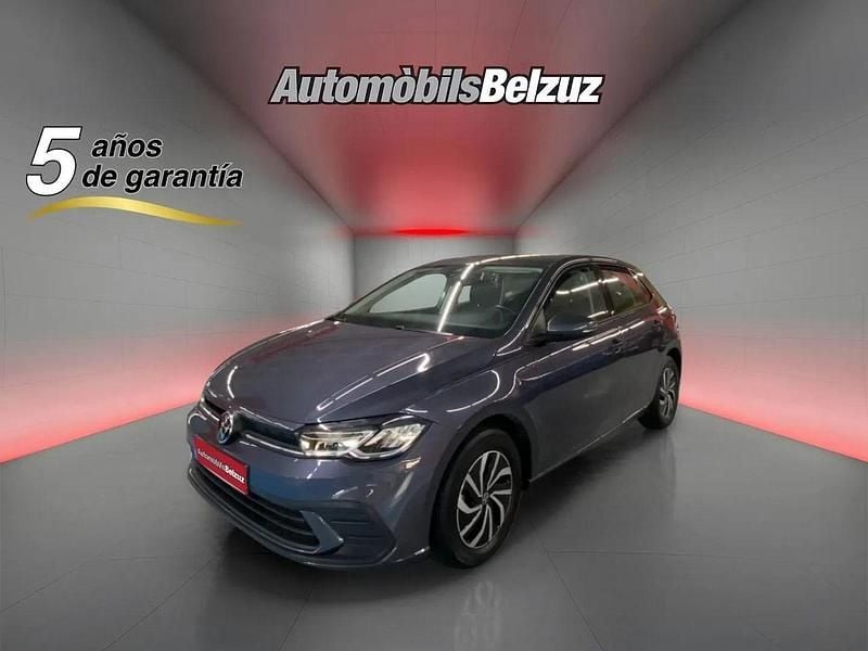 Gris Usado 2023 VW Polo Life Utilitario | 16.490 € (Precio justo) - Imagen 1/4