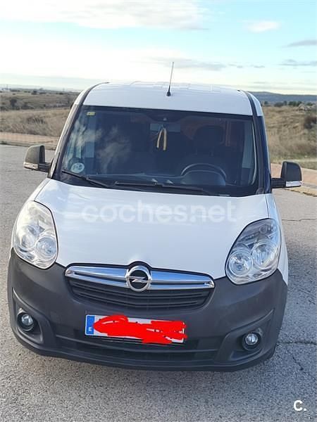 Blanco Usado 2015 Opel Combo Excellence Monovolumen | 7000 € (Super precio) - Imagen 1/4