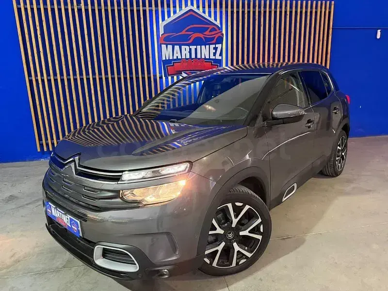 Usado Citroën C5 Aircross Shine 131 CV (96 kW) 2020 Gris / plata SUV