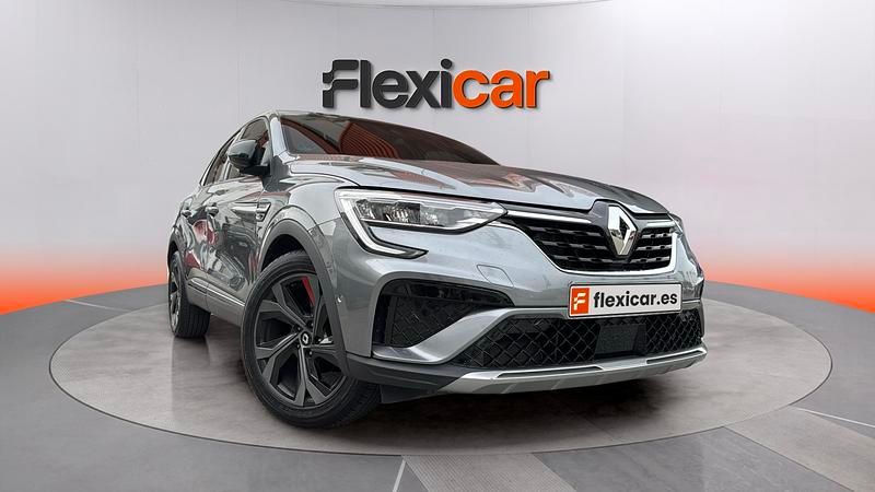 Usado Renault Arkana RS Line 145 CV (106 kW) 2021 Gris SUV
