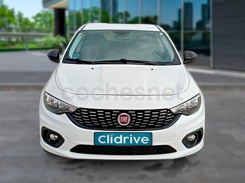 Usado Fiat Tipo Business 120 CV (88 kW) 2019 Blanco Berlina